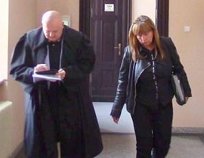 Rozprawa apelacyjna skandalicznie skazanej Bożeny Zalewskiej dziś odwołana! Sędzia Elżbieta Marcinkowska wycofała się z jej rozpatrywania. Czy Sąd Okręgowy w Świdnicy okłamał w tej sprawie dziennikarza?