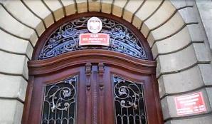 [VIDEO] Śledztwo z wniosku Bożeny Zalewskiej o ściganie prokurator Małgorzaty Sałackiej, żony Prokuratora Rejonowego z Kłodzka, będą prowadzić będą jej koledzy prokuratorzy z sąsiednich Ząbkowic Śląskich. Mimo, że ich szef prosił o wyłączenie ze sprawy!