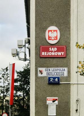 [VIDEO] Białoruskie metody kneblowania wolnych mediów w Sądzie Rejonowym w Świdnicy kierowanym przez Marzenę Rusin-Gielniewską! Dot. szokującej niemożności ustalenia przestępcy i telefonu ze zidentyfikowanym nr IP, na szkodę Bożeny Zalewskiej!