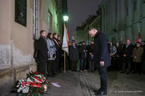 [VIDEO] Prezydent oddał hołd ofiarom stanu wojennego