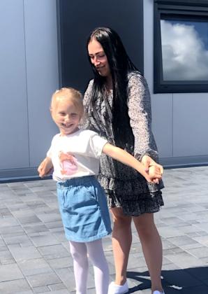 [VIDEO] Brawurowa akcja i kolejny międzynarodowy sukces Krzysztofa Rutkowskiego! Porwana na granicy polsko-ukraińskiej 7-letnia uciekinierka wojenna, odnaleziona w Mediolanie! Już w ramionach ukraińskiej mamy i bezpieczna w Polsce!