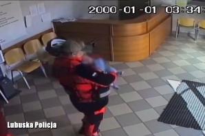 [VIDEO] Dwumiesięczny chłopiec tracił oddech. Z pomocą przyszli policjanci