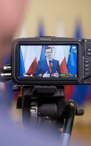 [VIDEO] Premier Mateusz Morawiecki zaprasza do debaty na temat edukacji