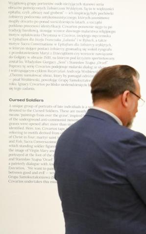 „Malarz klęczał, jak malował” Ignacego Czwartosa – nowa wystawa w Zachęcie