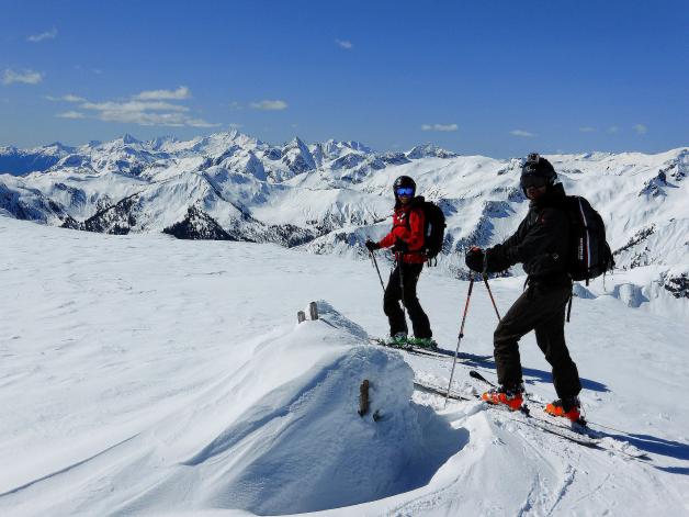 Wyjazd zagraniczny na narty bez polisy może być bardzo kosztowny. Warto też zadbać o ubezpieczenie sprzętu i OC
