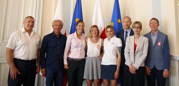 Złoto i brąz w Mistrzostwach Europy w żeglarstwie. Klepacka, Ogar i Skrzypulec z wizytą w Ministerstwie Sportu i Turystyki
