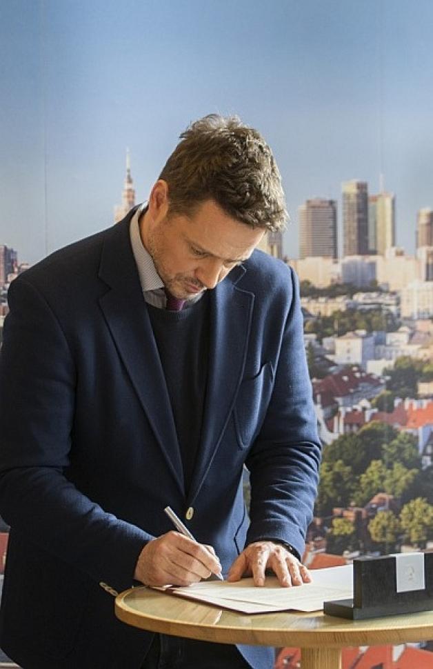 Prezydent stolicy podpisał Deklarację LGBT+