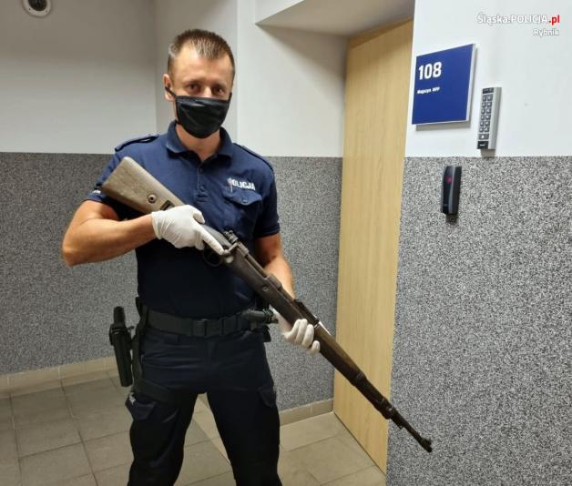 Remontował dom, a odnalazł broń