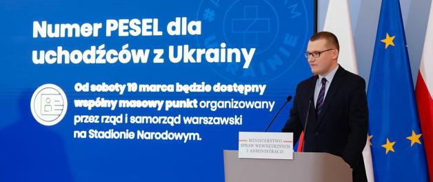 Już 123 tys. uchodźców z Ukrainy ma numer PESEL. Wojewodowie otrzymali dziś środki z Funduszu Pomocy